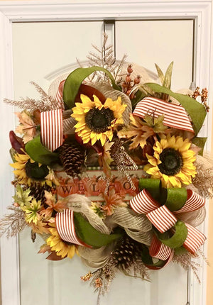 DIY Fall Mesh Wreath