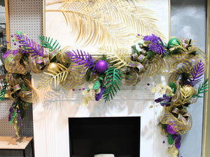 DIY Mardi Gras Mesh Garland