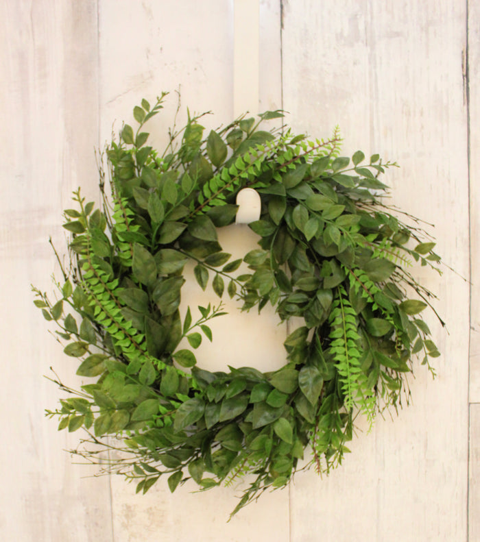 24" Mountain Laurel Fern Wreath